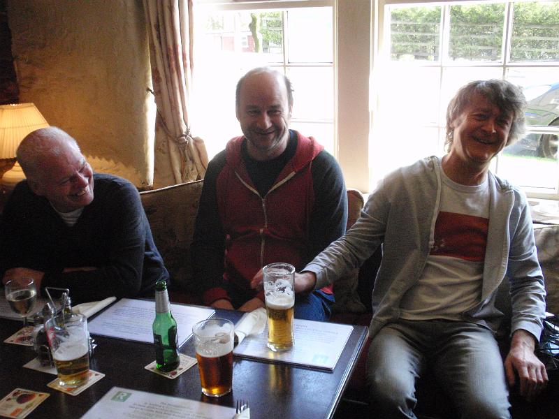 P4152763.JPG - The Navigation, Dobcross, 15th April, 2014 [Graham Hopkinson, Sean Redmond, Craig Fletcher]