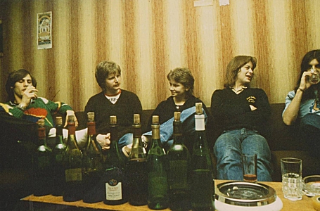 Wine tasting at Strawberry (during the recording), Kim, Woolly, Jill, Chris Nagle and Steve